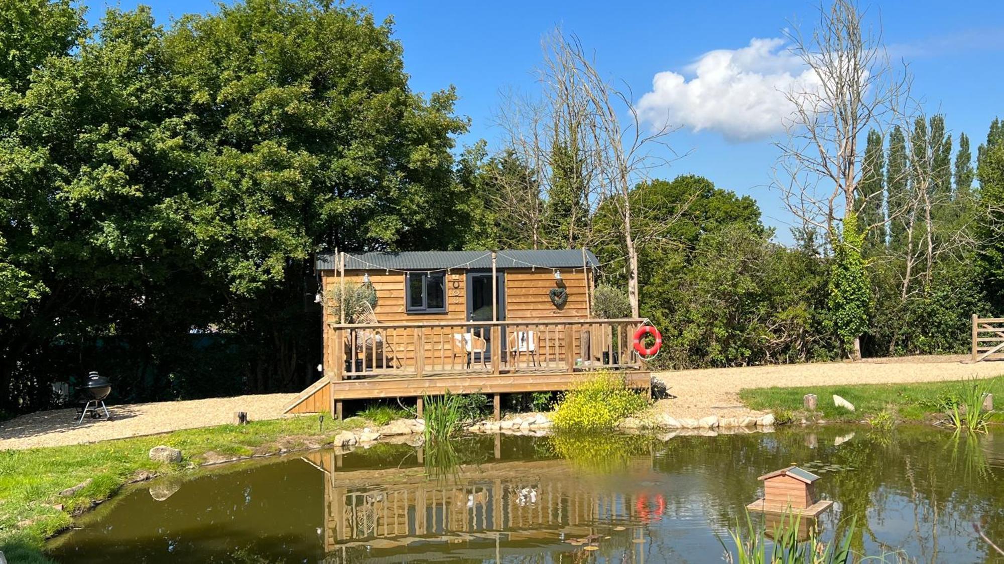 Rusty Duck Retreat Shepherds Hut Shedfield Экстерьер фото